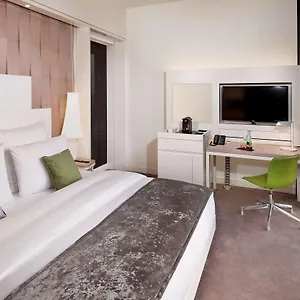 https://melia.vienna-besthotels.com