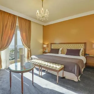 https://acropole-tunis.tunis-best-hotels.com