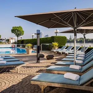 https://hilton-danube-waterfront.vienna-besthotels.com