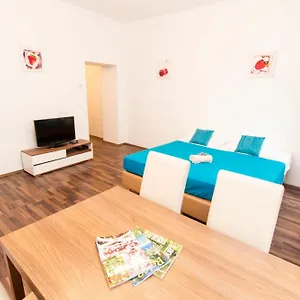 check-haberlgasse-apartment.vienna-besthotels.com/
