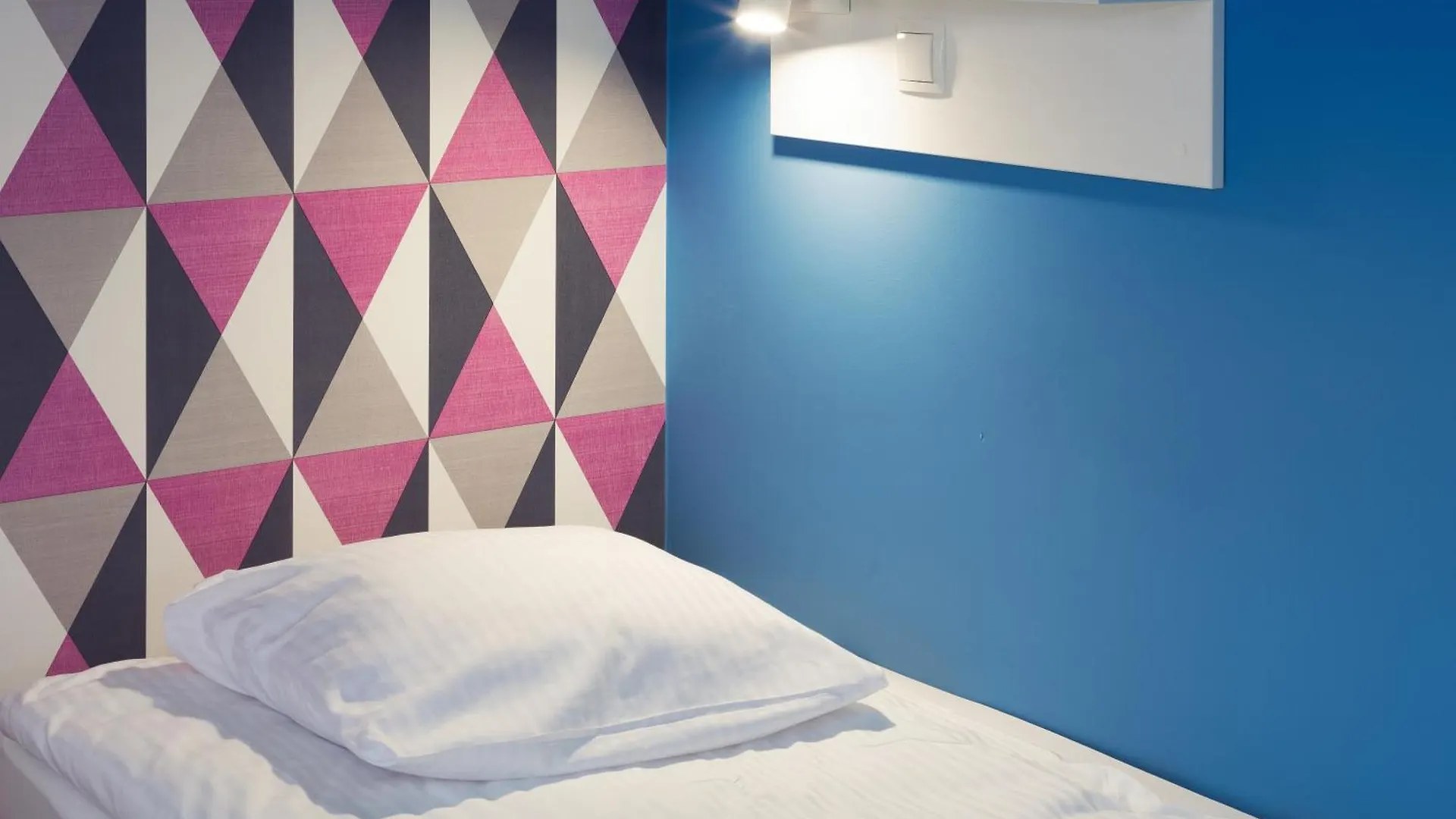 Hostel Marmota إنسبروك 0*,  النمسا