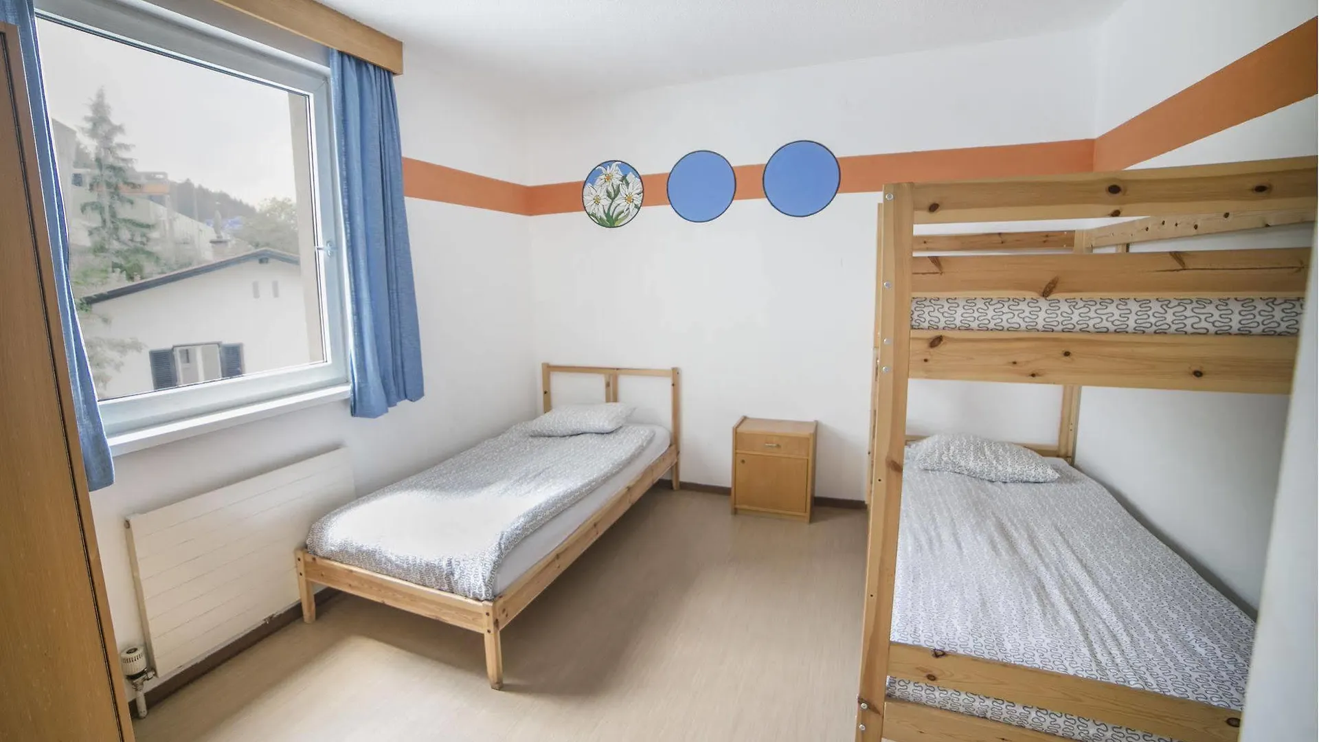 Hostel Marmota إنسبروك 0*,